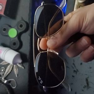 Non authentic raybans